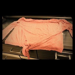 Fun shirt tied at the waist